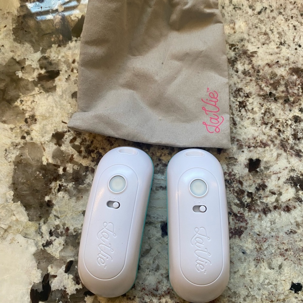 La Vie breastfeeding massagers
